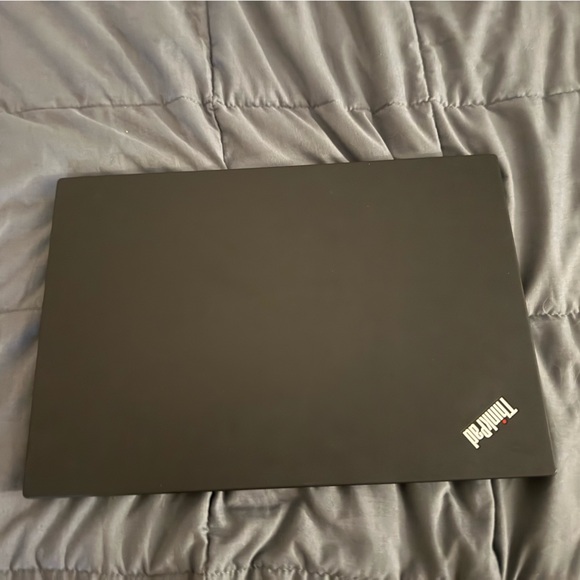 Lenovo ThinkPad T14 i5 vPRO Windows 11 Pro Laptop - Picture 1 of 5